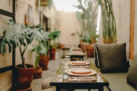 Salle du restaurant Azalaï Urban Souk à Guéliz